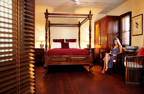 Broome Hotel | Experience Pinctada McAlpine House: 4-Star Stay with Pool