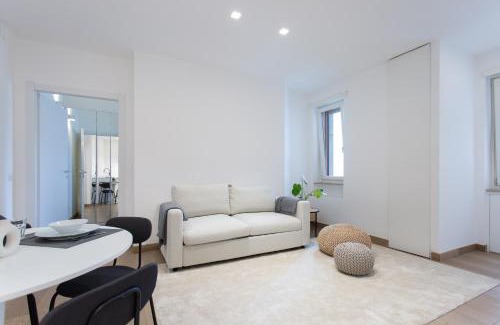 Tricolore Apartment | Pet-Friendly Pindemonte 2: Guest Rated at 9.4/10