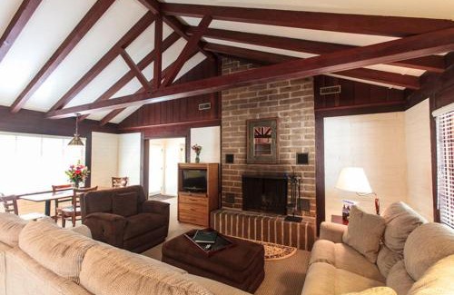 Pacific Grove House | Explore Family-Friendly Pine Acres Lodge with Hot Tub Access