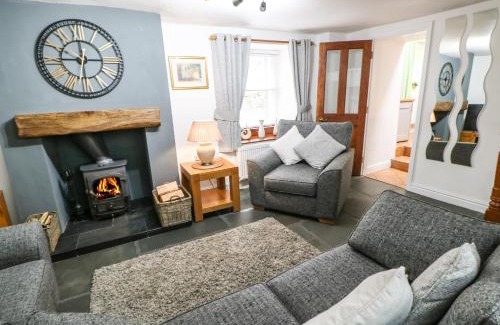 Appleby-in-Westmorland House | Escape to Pine Cottage: 4-Star Perfection, Rated 10/10