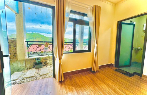 Da Lat Hotel | Pine Forest House Da Lat