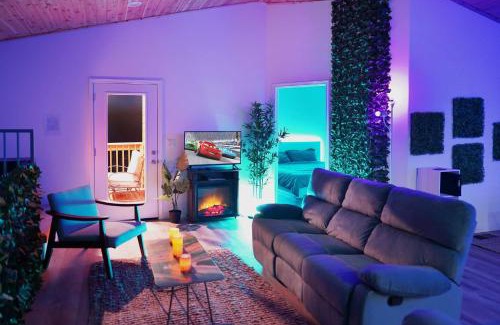 Pine Mountain Club Villa | Relax at Pine Mountain Club Villa with Sauna and Ocean Views