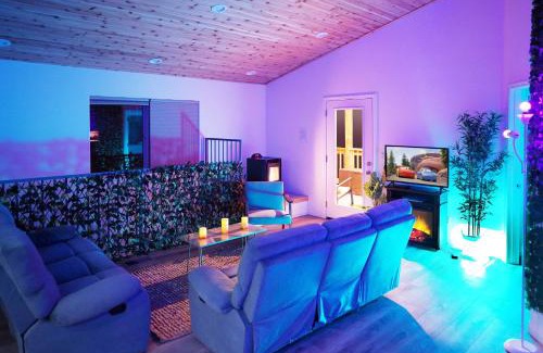 Pine Mountain Club Villa | Relax at Pine Mountain Club Villa with Sauna and Ocean Views