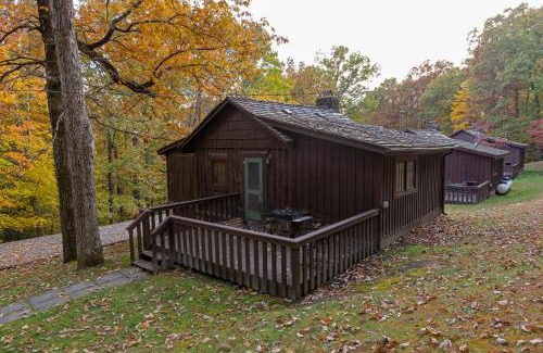 Pineville Resort | Pet-Friendly Pine Mountain State Resort Park with Pool Access