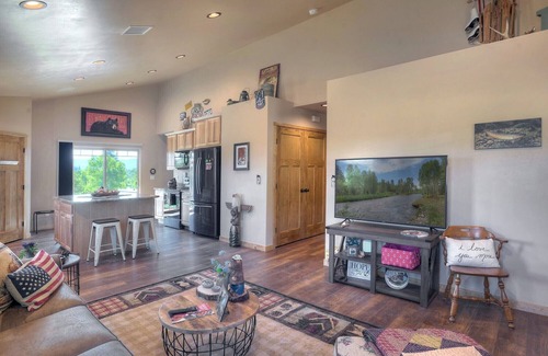 Bayfield Cabin | Secluded Cabin on the Pine River - Perfect for Fishing Getaways