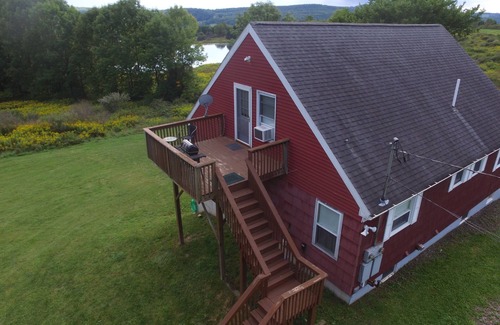 Fly Creek Apartment | Pine Row Manor Studio: Ideal for Families and Pets
