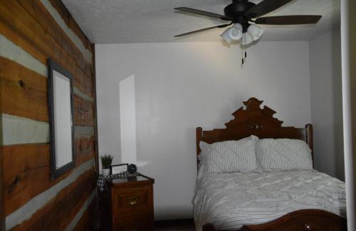 Lexington House | Pine Song Retreat
