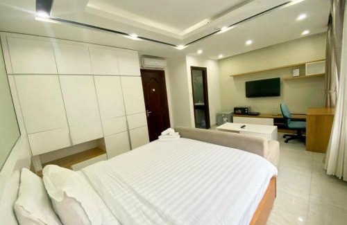 Phu My Hung Apartment | Pet-Friendly Pine Tree Apt: Guest Rated 10/10 Stay