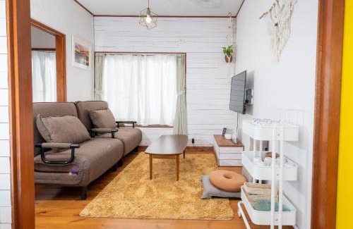 Koshigoe Apartment | Relax at Pine Tree: Guest Rated 8.8/10 for Your Getaway