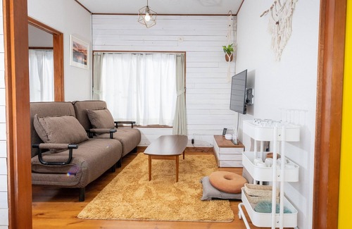 Koshigoe Apartment | Pine Tree Hotel: Oceanfront Getaway with Perfect Ratings