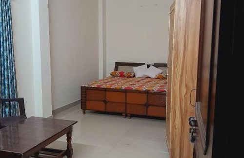 Kumarhatti Hotel | Inviting Pine Valley Home Stay: Rated 9/10, Pet Friendly