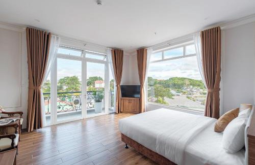 Da Lat Hotel | Explore Pine View Hotel Dalat: Rated 9.2 with Family Amenities