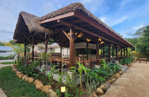 Mahe Island Apartment | Pineapple Beach Villas: Oceanfront Retreat with Pool