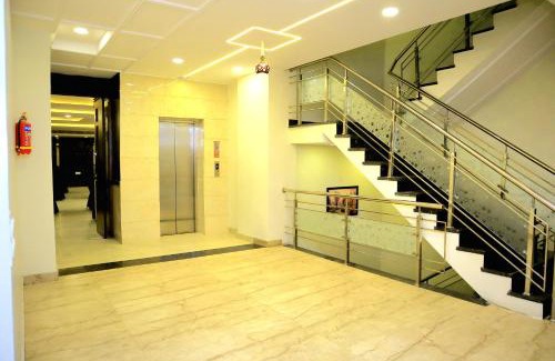 Amritsar Hotel | Family-Friendly Pineberry Hotels: 4-Star Comfort Awaits