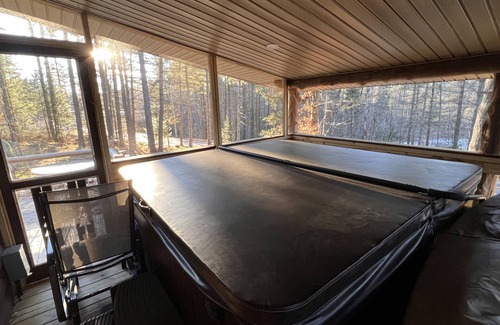 Long Lake Cabin | Explore Pinecone Place: Oceanfront Retreat with Spa & More