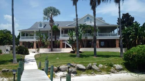 Tropic Villa | Experience Pineda Palms Estate with Oceanfront Views