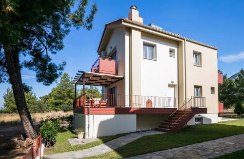 Skala Rachoniou House | Pet-Friendly PineReef Blue with Ocean Views & 9.7/10 Rating