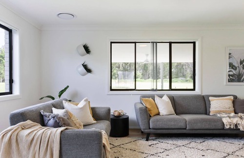 Woollamia House | Bright Pines Escape with Oceanfront Views & Breakfast Included