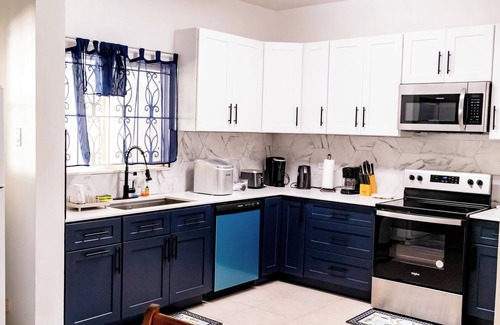 West Gate Hills Apartment | Prime Location at PINES VACATION RENTALS - 9.8 Guest Rating