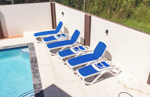 West Gate Hills Apartment | Prime Location at PINES VACATION RENTALS - 9.8 Guest Rating