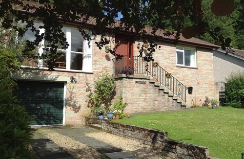 Killin Cottage | Cozy Pinesmoke Bungalow with Pool & Pet-Friendly Stay