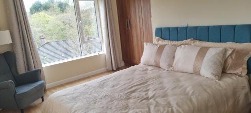 Douglas House | Pinewood Lodge: Highly Rated Retreat for Your Getaway