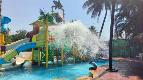 Karjat Hotel | Relax at Pinewood Resort: Family-Friendly with Pool Access