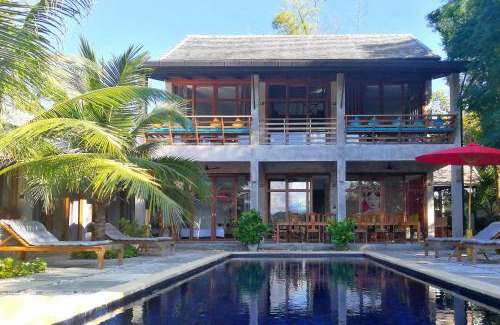 San Sai Villa | Experience Ping Pool Villa 1: Oceanfront Bliss Awaits