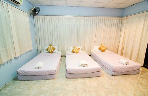 Huai Khrai Hotel | Family-Friendly Retreat at Pingdoi Resort with Kitchen Access
