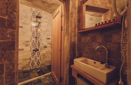 Uchisar Bed & Breakfast | Inviting Pinhan Cave Suites: Guest Rated 9.4 with Breakfast