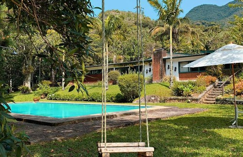 Vargem Grande House | Experience Pinheiros do Rocio with Oceanfront Bliss!