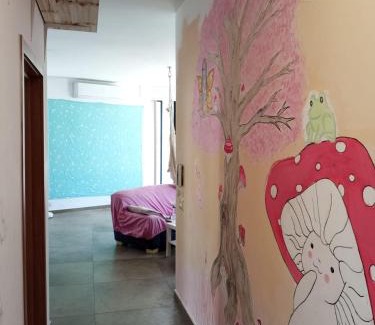 Għadira Apartment | Pink Fairy Paradise Penthouse: Family & Pet Friendly Retreat