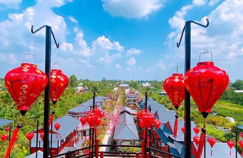 Sa Dec Apartment | Stay at Pink House Sa Đéc: Family-Friendly & Breakfast Included