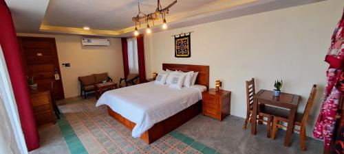 Cam Thanh Hotel | Delightful Pink Tulip Hoi An with Free Breakfast & 10/10 Rating