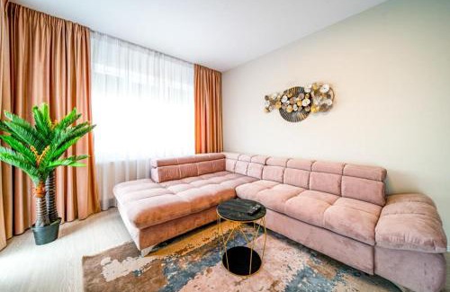 Ghimbav Apartment | Family-Friendly Stay at Pink Velvet RK Ghimbav - Rated 9/10