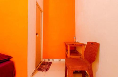 Ngaglik House | Welcoming Pinky Guest House Batu: Ideal for Families