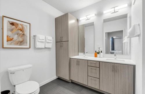 Rogers Apartment | Convenient Stay by Hwykingpoolfitnessyoga with Game Room
