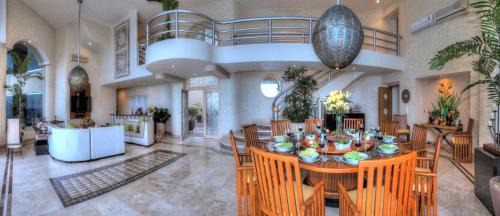 Amapas Apartment | Experience Pinnacle Resorts 180: Beachfront Bliss & Spa