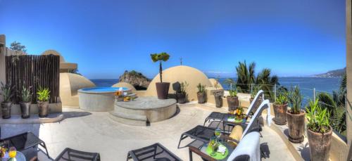 Amapas Apartment | Experience Pinnacle Resorts 180: Beachfront Bliss & Spa