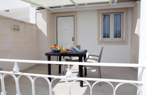 Boncore Apartment | Discover Pino Residence: A Poolside Retreat Rated 8.9/10