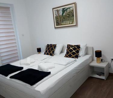 Mali Radic Apartment | Cozy Retreat at Pinocchio: Pet and Child Friendly Escape