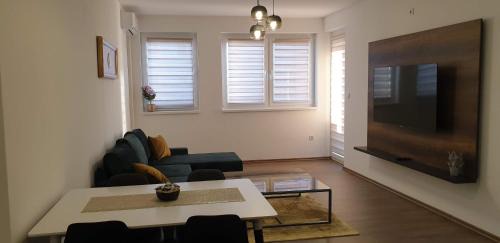 Mali Radic Apartment | Cozy Retreat at Pinocchio: Pet and Child Friendly Escape