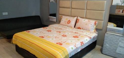 Miri House | Discover PINTARMAN SERVICE APARTMENT at The Stirling Suites