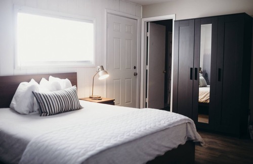 Red River Cabin | Pioneer Lodge House 400