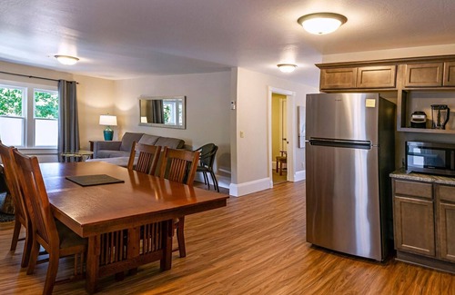 Ashland Apartment | Spacious Pioneer Mega 3 Homes with Family-Friendly Amenities