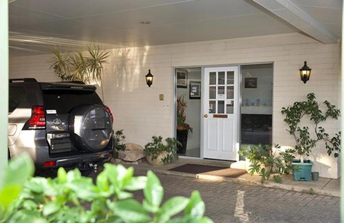 Goondiwindi Hotel | Comfortable Pioneer Motel Goondiwindi with Pool & Family-Friendly