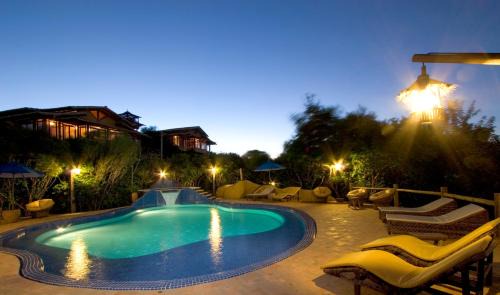 Pipa Hotel | Idyllic Pipa Selfness: Oceanfront Pool & Spa Retreat