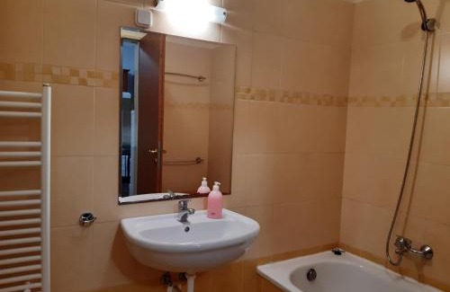 Bekescsaba Apartment | Pet-Friendly Pipacs: Guest Rated 8.9/10 for Families