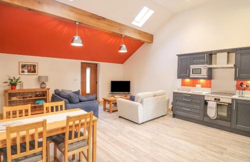 Fulford House | Delightful Pipistrelle: 4-Star Family-Friendly Retreat
