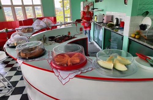 Bueno Brandao Cabin | Discover Pirâmide Quéops: Family-Friendly & Pet Accessible
